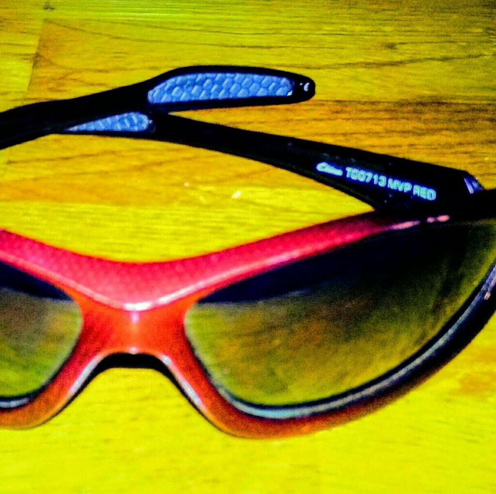 Foster Grant "MVP Red" Carbon Fiber Sunglasses